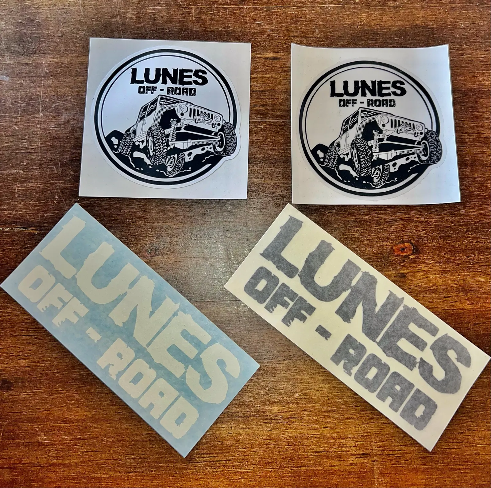 Lunes Off-Road merchandise