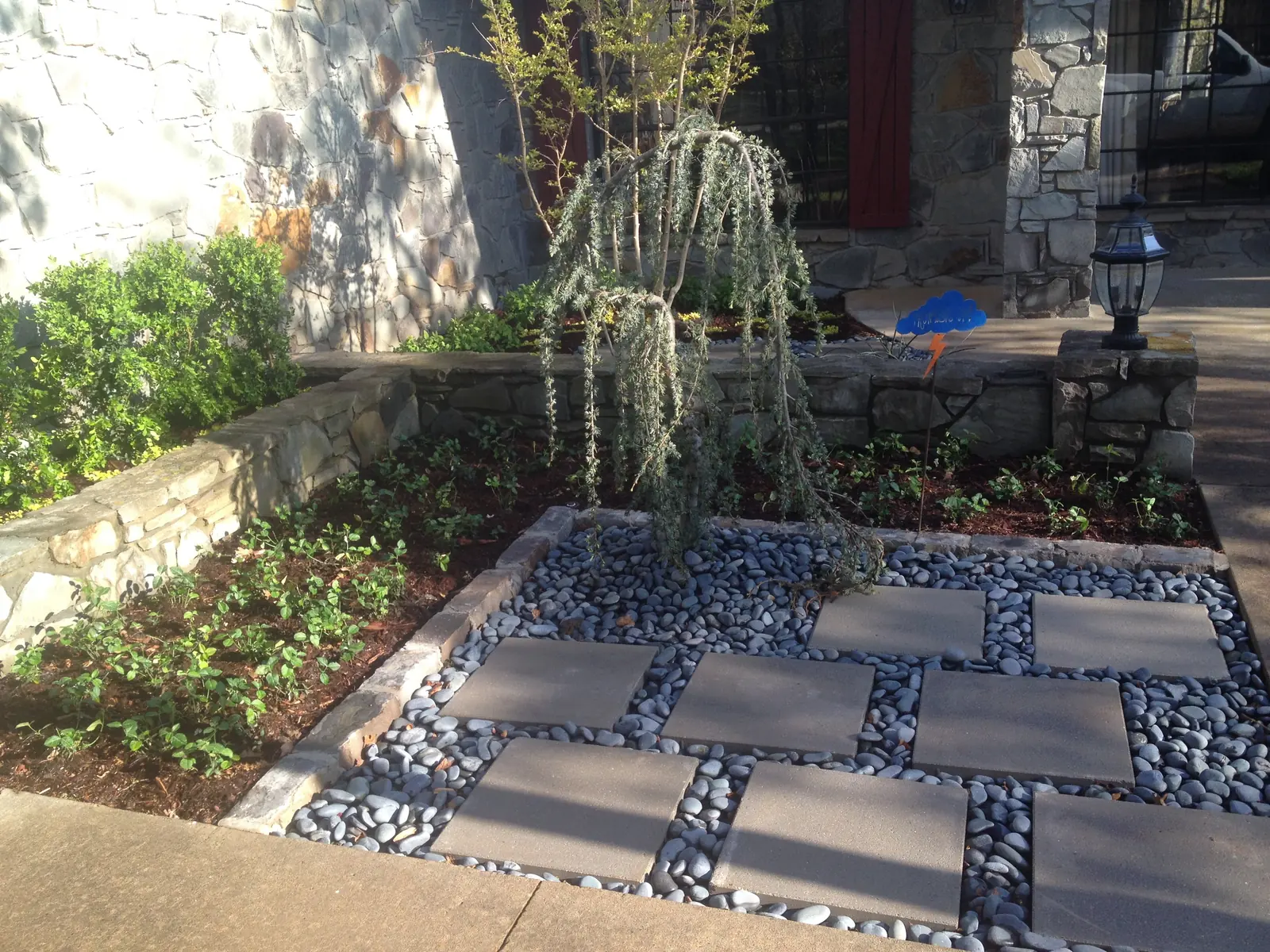 Pavers & flagstone patios by Giant Landscape