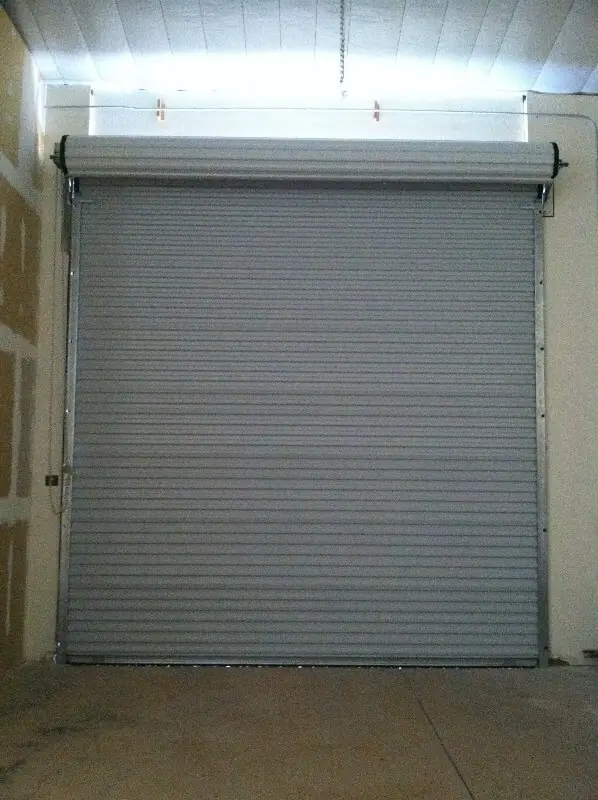 Commercial & roll-up doors