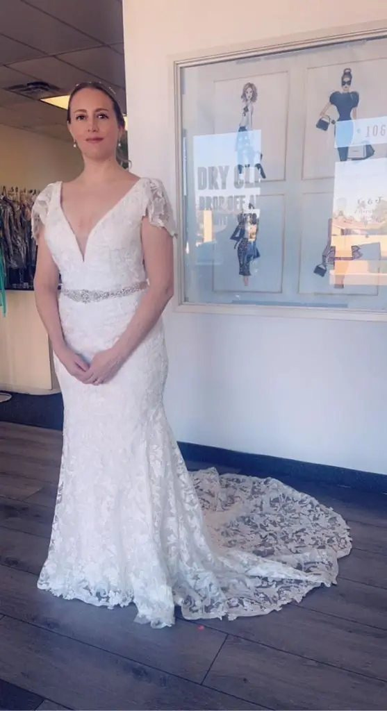 Bride in a fitted lace gown at G&J Alterations