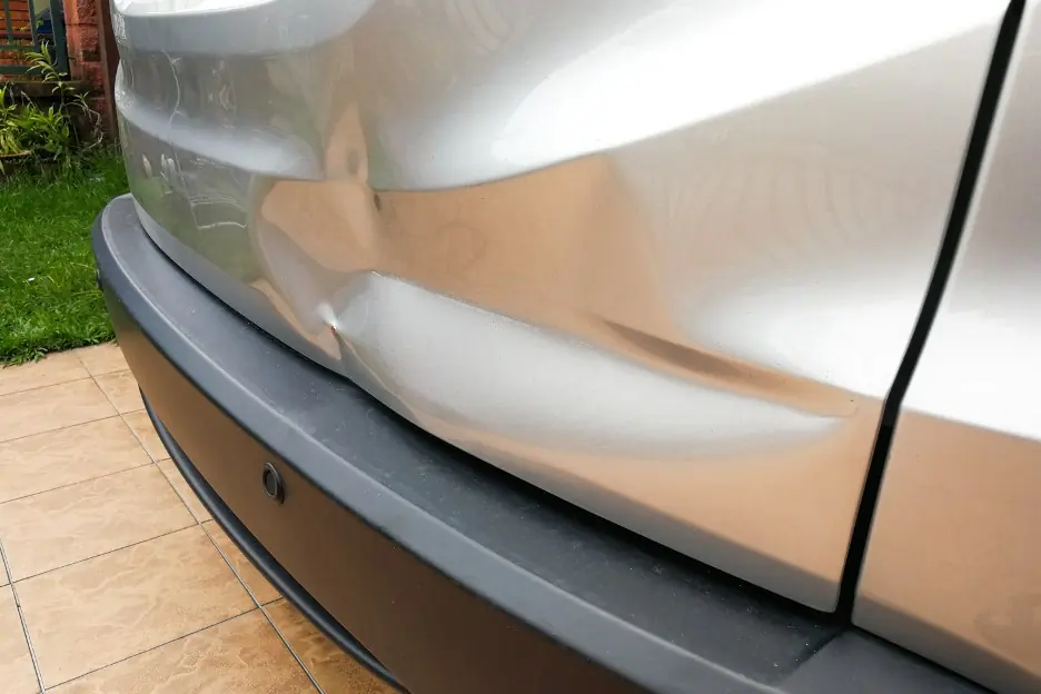 Scratch removal & buffing at JMJ